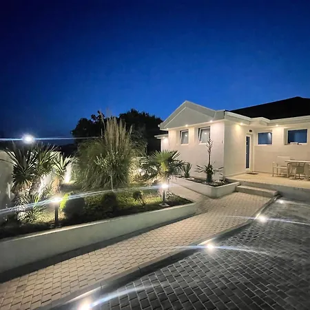 Agata Boutique Adult Only 3*